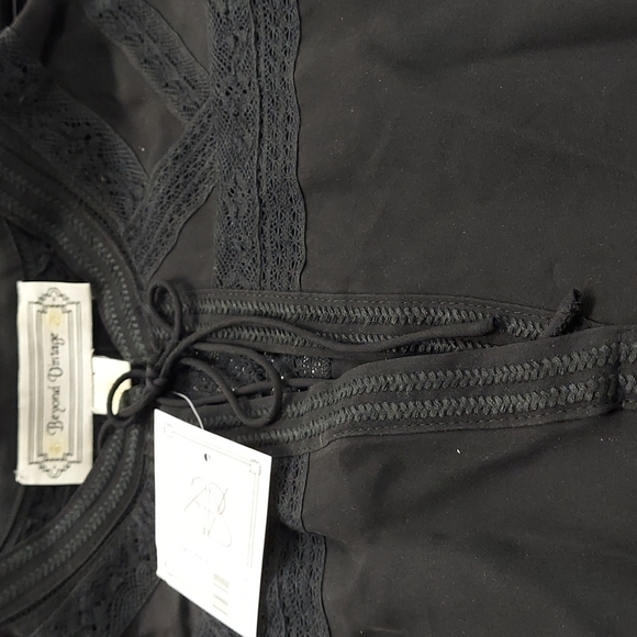Beyond Vintage Black Blouse Size XS - Picture 8 of 9